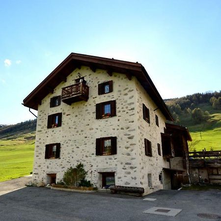 Mountain Chalet Milly ลีวินโญ ภายนอก รูปภาพ